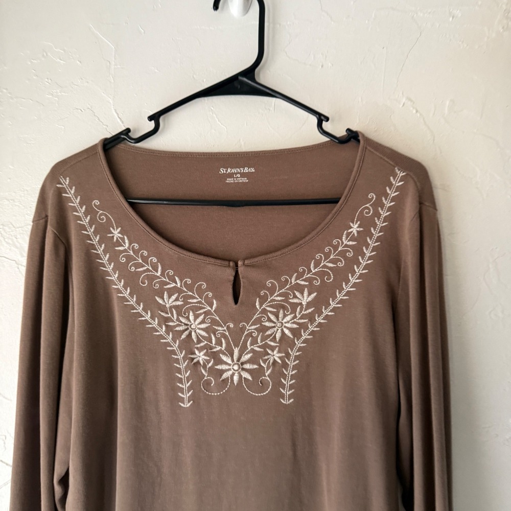 St Johns Bay Brown Long Sleeve Embroidered Boho Peasant Top Women's Large - Picture 2 of 9